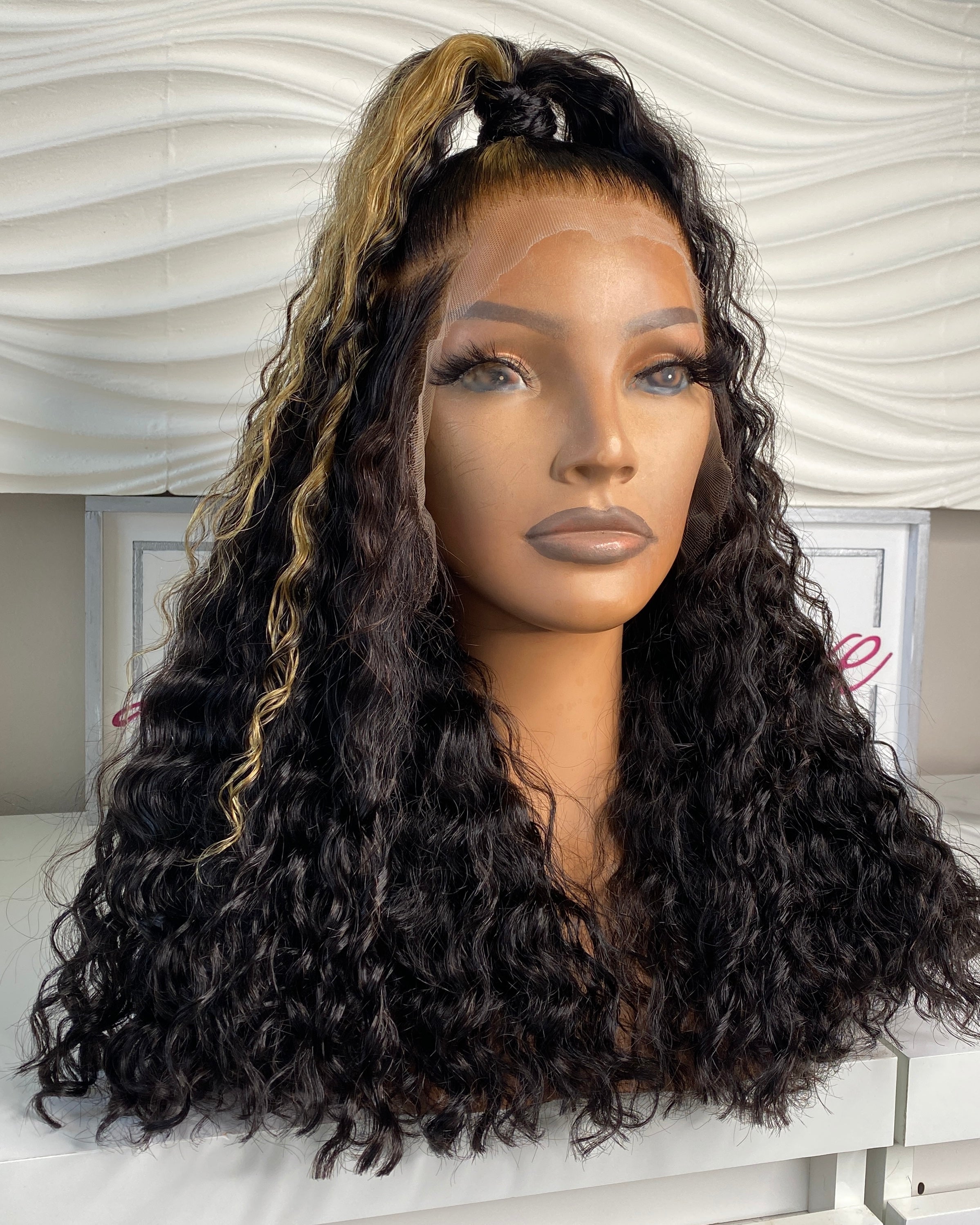 The “Amina” Wig