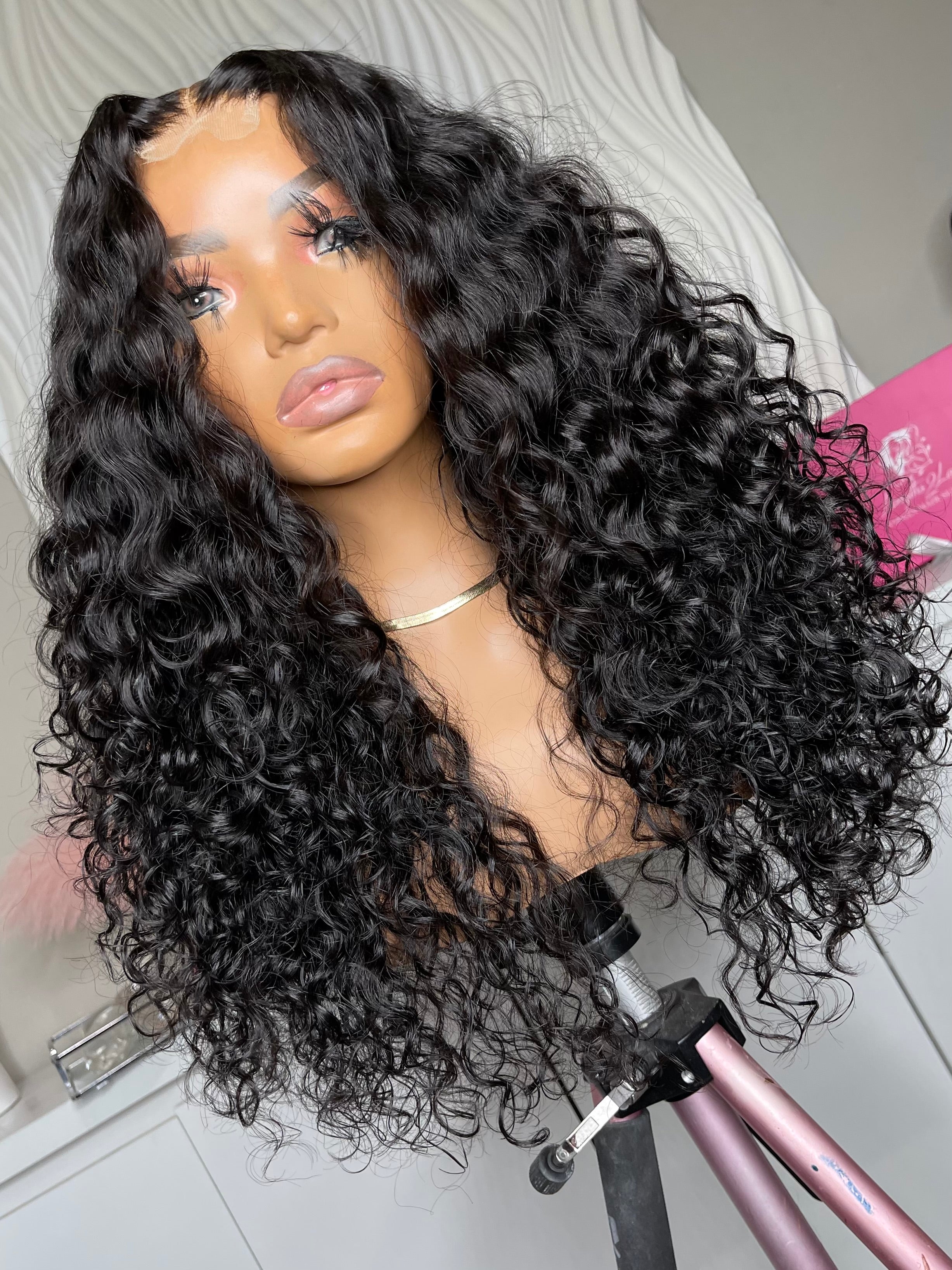 The "Charism" Wig